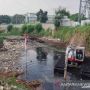 Tertutup Sampah dan Cegah Banjir, Warga Desak Pemkab Bekasi Normalisasi Kali Jambe