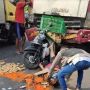 Disikat Dump Truk, Kaki Bapak Penjual Tahu di Gresik Ini Sampai Putus