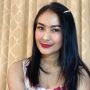 Iis Dahlia Bikin Konten Mesra dengan Pilot Muda, Reaksi Suami Tak Terduga
