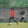 Kalah Tipis dari Persija, Pelatih Dewa United Soroti Masalah Konsentrasi