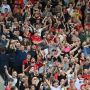YouTuber Beli Bus Demi Antar Fans Liverpool Nonton Final Liga Champions di Paris