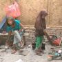 Di Gubuk Kecil, Kisah Haru Bocah SD Bersama Ibu ODGJ, Sang Anak: Senang Bisa Rawat Ibu