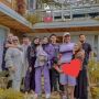 Bak Kakak Adik, 5 Artis Punya Ibu Sambung yang Usianya Tak Terpaut Jauh