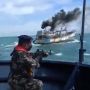 Bak Film Action! Viral Video PSDKP Tembak Kapal Ikan Vietnam sampai Tenggelam
