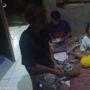 Ayah di Banten Keliling Kampung Cari Seragam Bekas untuk Anak, Kisahnya Haru