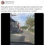 Pengendara Ini Tak Berani Salip Kakek Naik Sepeda, Ternyata Tokoh Besar Indonesia