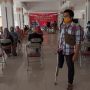 Bikin Trenyuh, Nurhidayat Semangat Datangi Lokasi Vaksinasi Meski Berkaki Satu