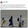 Viral Foto Bocah Afghanistan Loncat Riang Saat Tiba di Bandara Belgia