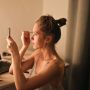 Cara Makeup Sederhana tapi Cantik, Ikuti 8 Langkah Ini