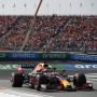 Unggul Tipis dari Lewis Hamilton, Max Verstappen Klaim Pole Position GP Belanda