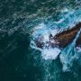 Pengaruh Gravitasi Bulan dan Matahari Pada Peristiwa Air Laut Pasang dan Surut
