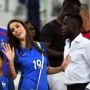 Hits Bola: 4 Pesepak Bola yang Tampangnya Biasa Saja Tapi Punya Istri Cantik