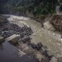Ngeri! Jembatan Sungai Cidurian Bogor Putus Diterjang Banjir Bandang