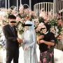 VIRAL The Power Of Emak-emak Kondangan Pakai Daster, Netizen Nobatkan Sebagai Pahlawan