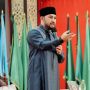 MasyaAllah! Sikap Ustaz Ahmad Alhabsyi Menolak Dicium Tangan Disorot, Nonmuslim Ikut Puji
