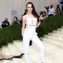 Bikin Syok! Cara Delevingne Punya Pendapatan Rp569 Juta Sehari, Jadi Top Model dengan Bayaran Tertinggi
