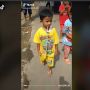 Viral di TikTok! Bocah Menang Lomba Kelereng Dengan Wajah Datar Bikin Warganet Curiga