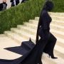 Penampilan Misterius Kim Kardashian di Met Gala 2021 Jadi Sorotan, Ini Penampakannya