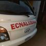 Potret Mobil Ambulans Saat Parkir Jadi Sorotan, Tulisannya Bikin Publik Bertanya-tanya