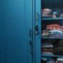 Viral Cewek Pamer Pintu Rahasia di dalam Lemari, Pas Dibuka Isinya Bikin Melongo