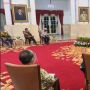 Peternak Ayam yang Bentangkan Poster di Blitar Diapresiasi Jokowi, Sempat Minta Maaf