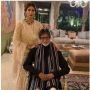 Kenang Masa Jaya, Amitabh Bachchan Bagikan Foto Lawas: Orang Ngantre Film Saya