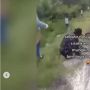 Viral Video Kakek Mengais Beras Bikin Iba, Netizen Sampai Nanya Nurani DPR.