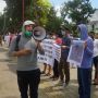 Minta Dipindah ke Negara Lain, Pengungsi Afghanistan Demo di Kantor Gubsu