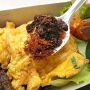 Menikmati Nasi Uduk Paru Pakdi yang Kaya Rempah