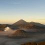 4 Gunung Api di Indonesia dengan Pemandangan Menakjubkan
