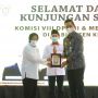 Di Hadapan Mensos, Bupati Kendal: Bansos dari Kemensos telah 99,9% Disalurkan