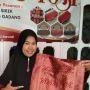 Kisah Sukses Yosi, Pengusaha Bubu Songket Asal Padang