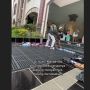 Viral karena Rapikan Sandal Jamaah Masjid, Bocah Ini Ternyata Anak Sultan