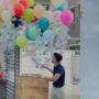 Terbangkan Uang Puluhan Juta Pakai Balon, YouTuber Ini Bikin Warganet Kecewa