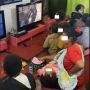 Viral Wajah Bahagia Anak Papua di Rental PS saat Popular Game Online, Netizen Decak Kagum