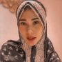 Penampilan Stevie Agnecya Berhijab Banjir Pujian, Didoakan Istiqomah
