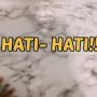 Wanita Tempel Stiker Dapur, Syok saat Ada Gambar Ini: Hati-hati Bukan dari Agama Kita