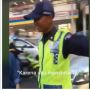 Viral Sosok Satpam Idaman Wanita, Rayuan saat Seberangkan Mahasiswi Auto Bikin Meleyot