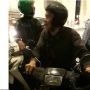 Curhat Wanita Ditawari Bapak Tua Bonceng Naik Motornya, Awalnya Ragu tapi Syok Saat Naik
