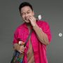 6 Potret Terbaru Tities Sapoetra, Pemain Extravaganza ABG Kini Jadi Desainer Kece!