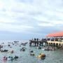 Tradisi Mandi Safar di Ambon, Tetap Ramai di Masa Pandemi COVID-19