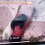 Heboh Wanita Jatuh di Tebing, Pemadam Kebakaran Syok Ketika Datang ke Lokasi