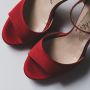 Terobsesi dengan Fashion, Pria Ini Akui Punya Gejala Fetish Terhadap Sepatu