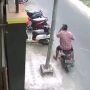 Viral Aksi Pencurian Helm di Bangkalan Terekam CCTV, Warganet Malah Cari Tukang Parkir