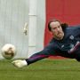 Ada David Seaman, Ini Deretan Kiper Timnas Inggris Kondang yang Bikin Blunder