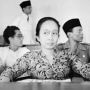 Maria Ullfah: Sarjana Hukum Perempuan Pertama Indonesia