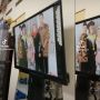 Kelewat Kreatif, Ayah Bikin Bingkai Foto Pakai TV: Maling Nangis Lihat Ini