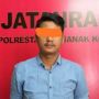 Kepergok Pacarnya Lagi Selingkuh di Kontrakan, Pria Ini Tinju Kekasihnya Hingga Lebam