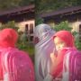 Sadar Dirinya Direkam, Ketika Menoleh Anak Perempuan Ini Acungkan Jari Tengah