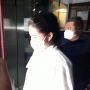 Rampung Diperiksa, Istri Bupati Dodi Reza Alex Noerdin Bungkam Ketemu Wartawan